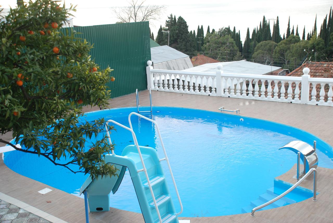 Mamzyshkha Guest House Gagra Buitenkant foto