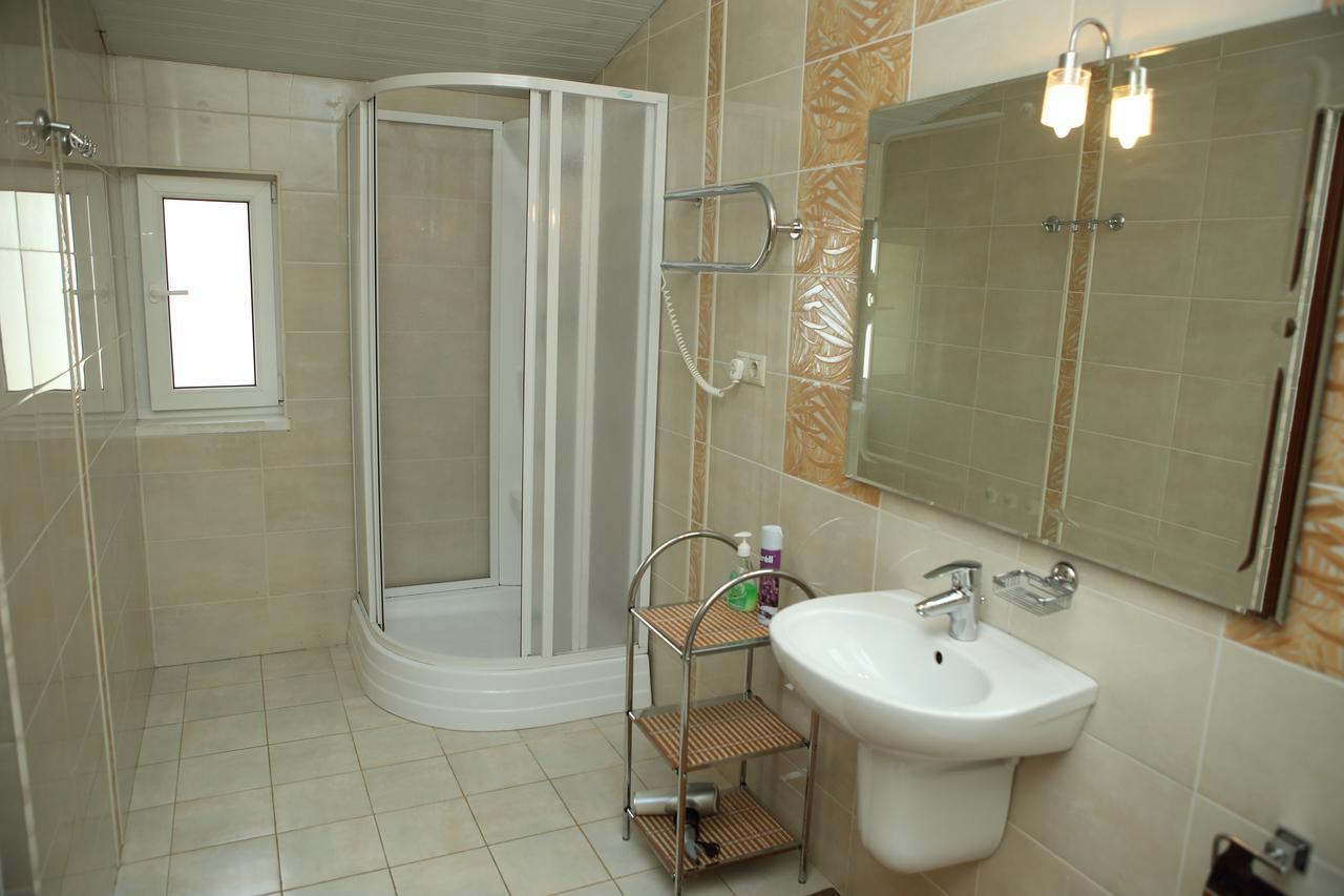 Mamzyshkha Guest House Gagra Buitenkant foto