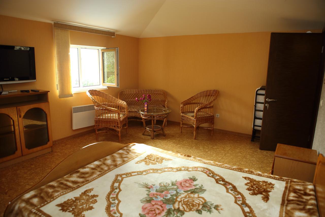 Mamzyshkha Guest House Gagra Buitenkant foto