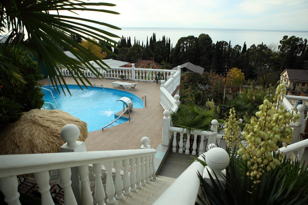 Mamzyshkha Guest House Gagra Buitenkant foto