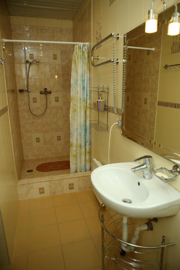 Mamzyshkha Guest House Gagra Buitenkant foto